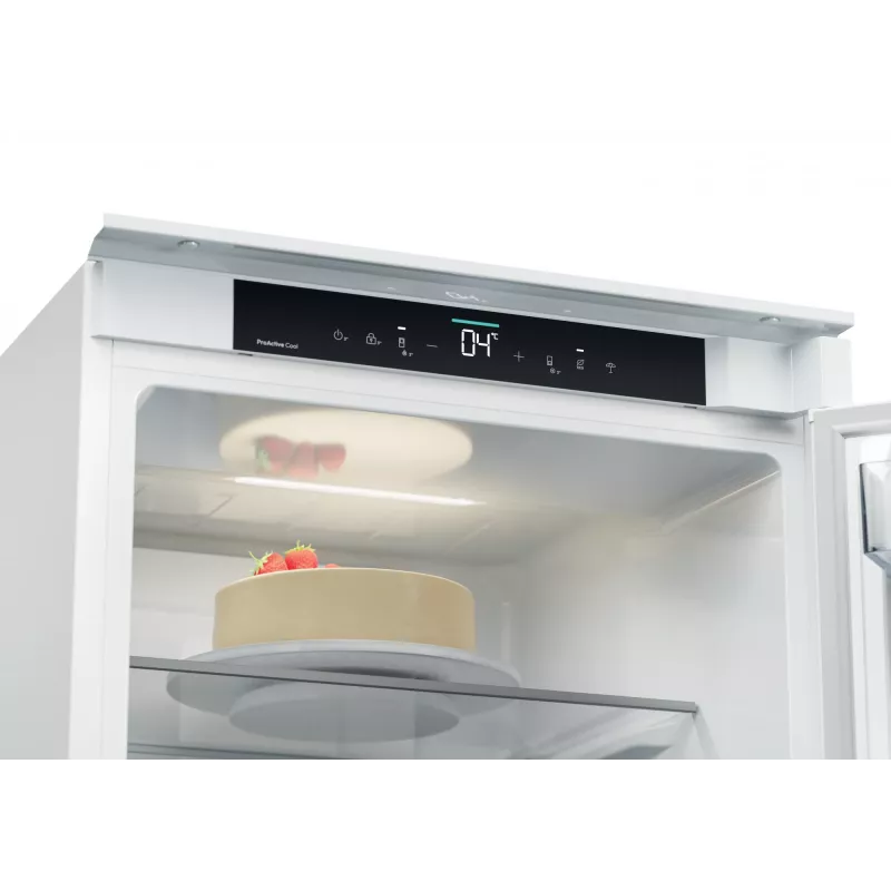 Candy CNBQT3518E Einbau-Kühlschrank 251 L