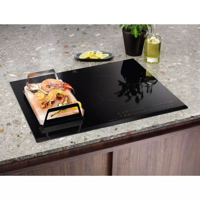 Electrolux EIV734 Schwarz Einbau-Induktionskochfeld 68 cm Breite 4 Zonen