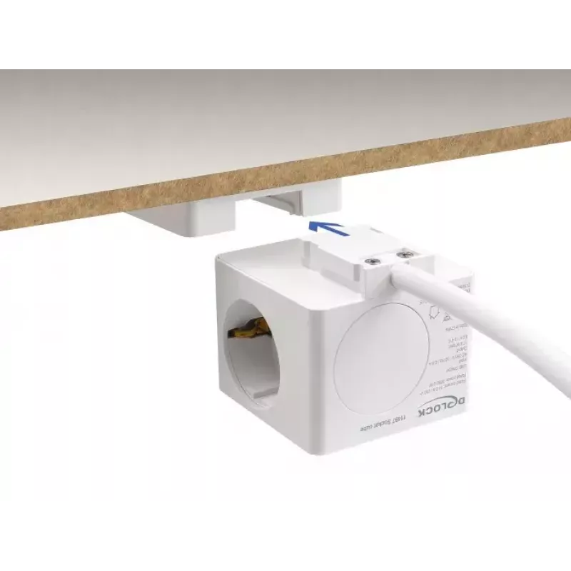 DeLOCK 11497 3-fach Steckdosenwürfel mit 1,5 m Verlängerungskabel, USB-Ladegerät, Kindersicherung, Weiß