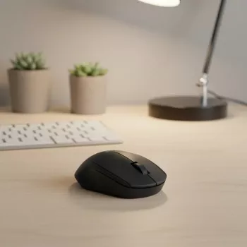 Logitech Maus M330 SILENT PLUS — RF Wireless, rechtshändig, 1000 DPI, 3 Tasten, Scrollrad, schwarz, batteriebetrieben