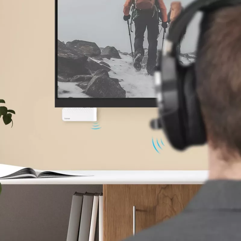 Hama 00014171 Bluetooth-Audiosender für Flugzeuge und universelle Nutzung, 10 h, AUX, Weiß