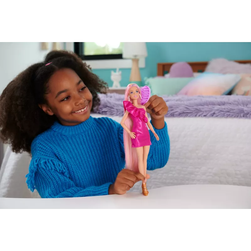 Barbie Fun & Fancy Hair Puppe mit extralangem buntem blondem Haar und Stylingzubehör