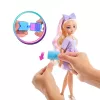 Barbie Dream Besties Malibu Modepuppe mit Überraschungszubehör und über 15 Looks