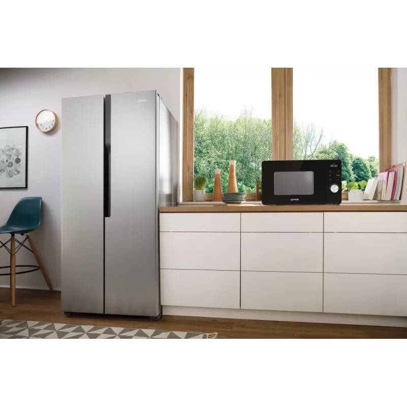 Gorenje Mikrowelle MO20A3B, Arbeitsplatte, Solo-Mikrowelle, 20 l, 800 W, integriertes Display, LED
