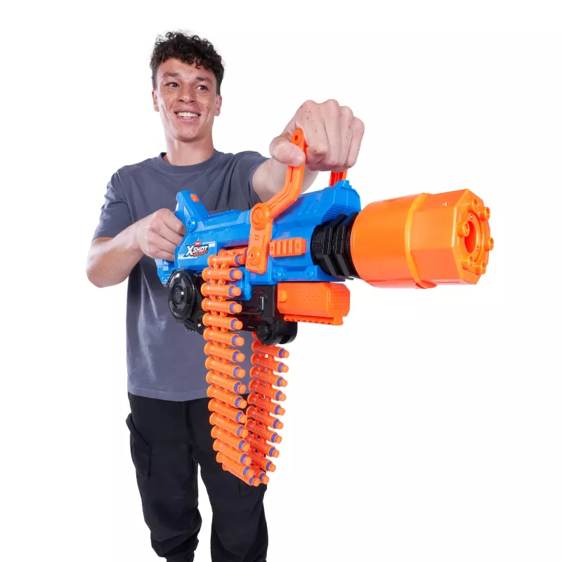 Toy dart blaster Zuru XSHOT Insanity — Smoke N Barrel, includes 72 foam darts