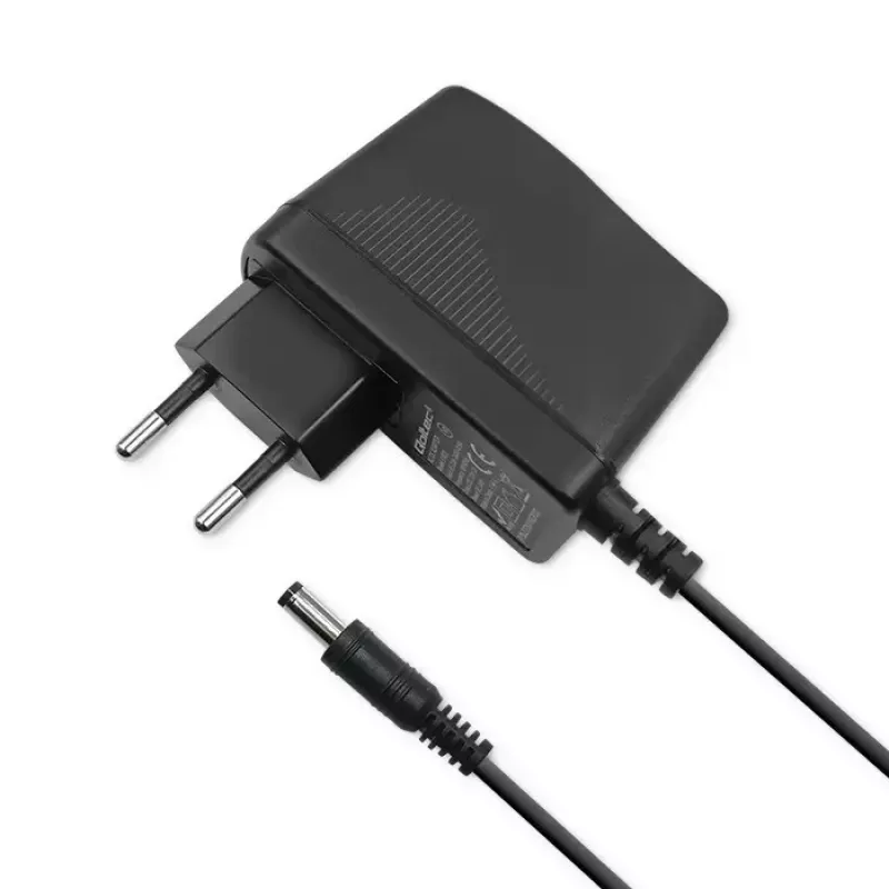 Qoltec 52397 Steckernetzteil, 24 W, 12 V, 2 A, 5,5 x 2,1 mm