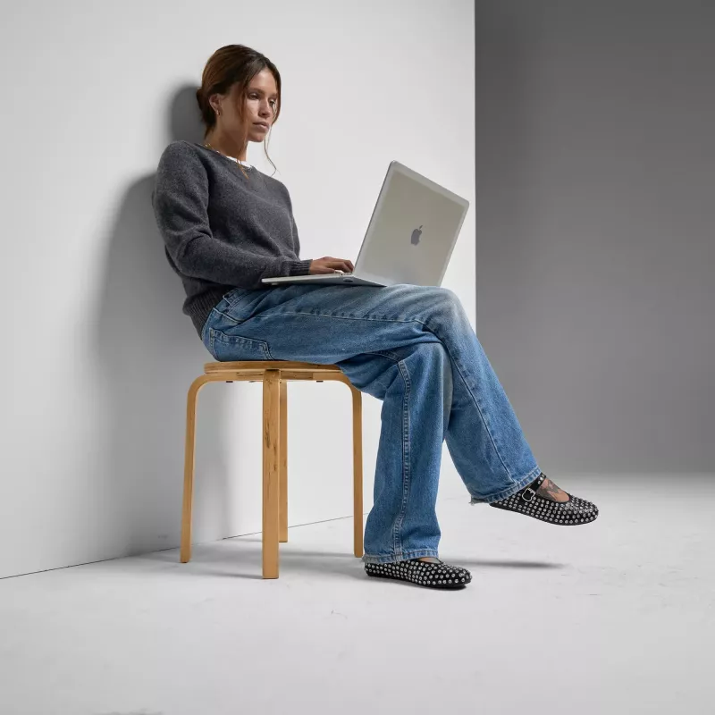 Incase Edge Hardshell-Hülle mit Makrolon® für 13-Zoll MacBook Air (M2/M3, 2022-2024)