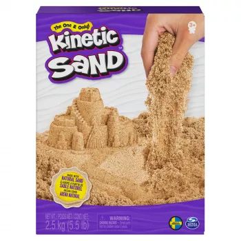 Kinetic Sand, 5,5 lbs (2,5 kg) Naturbrauner Spielsand für Kunst und Handwerk, Sandkasten, Amazon Exclusive (Verpackung kann variieren), Formbare sensorische Spielzeuge, Ab 3 Jahren