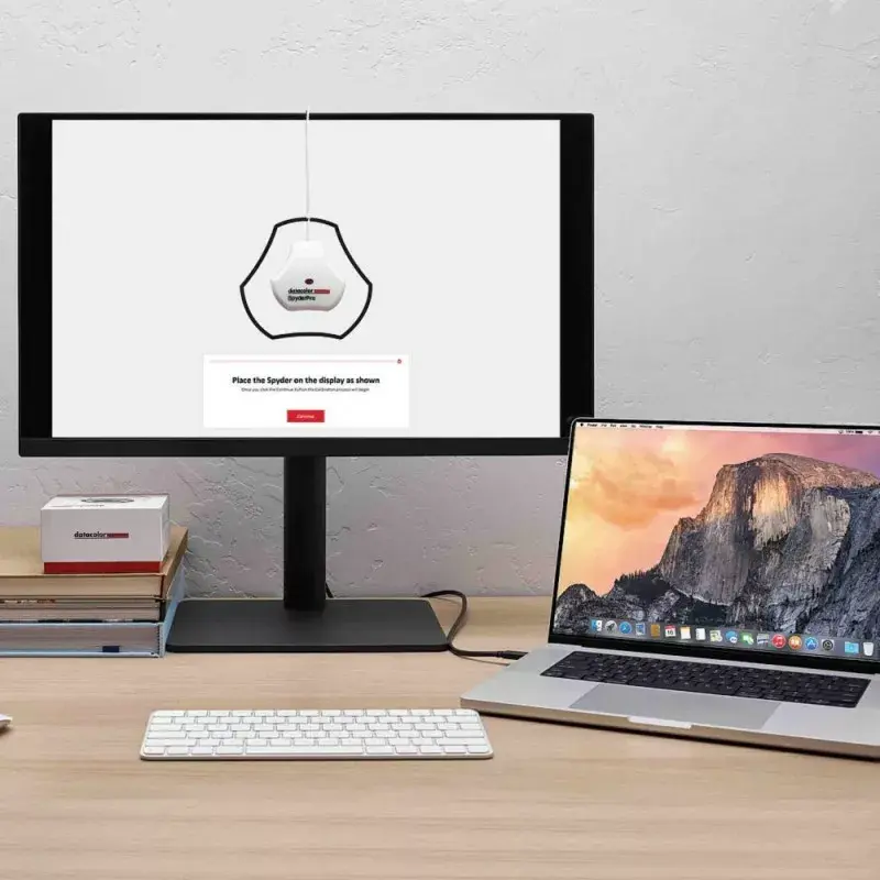 Monitor- und Druckerkalibrierungstool Datacolor Spyder Pro SP2024PRO — Farbmessgerät für Display- und Druckprofilierung