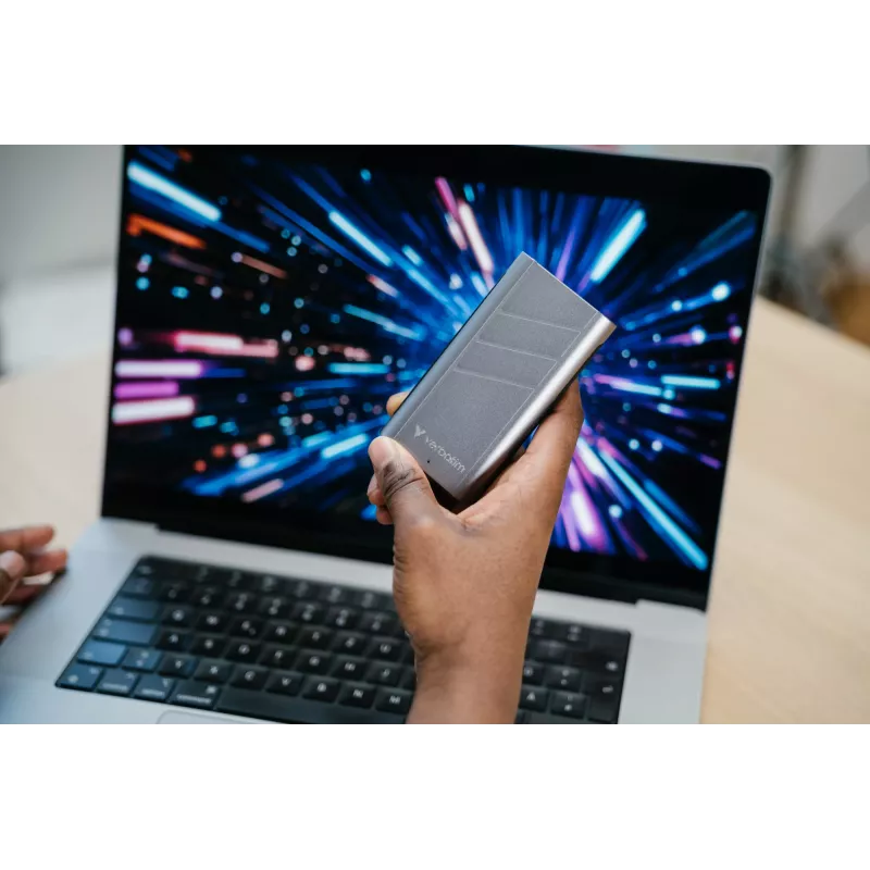 Verbatim TurboMetal SSD USB4 1TB USB Type-C USB4 Gen 2x2 Silber