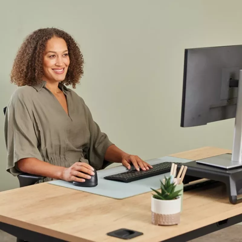 Fellowes Vertikale Funkmaus Breyta Plus+ Ergonomische Vertikalmaus für Rechtshänder mit antibakteriellem Schutz, Mittelgroß