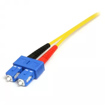 StarTech.com 1m Glasfaserkabel - Singlemode-Duplex 9/125 LSZH Glasfaser-Patchkabel - LC/SC