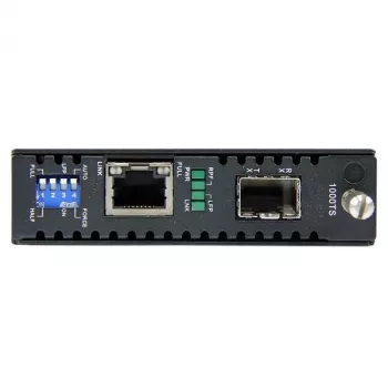 StarTech.com Gigabit Ethernet Fiber Media Converter mit offenem SFP-Steckplatz