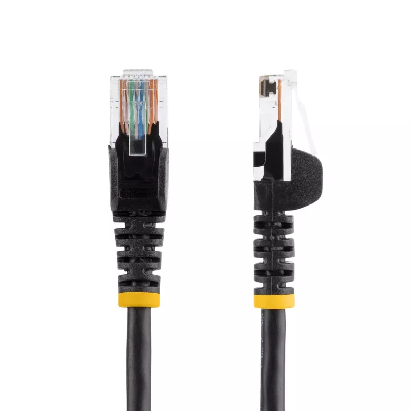 StarTech.com Cat5e Ethernet Patchkabel mit snagless RJ45-Steckern – 7 m, Schwarz