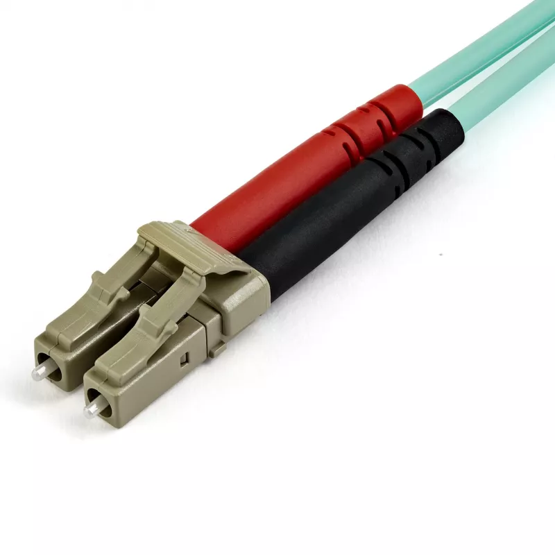 StarTech.com 7 m (22 ft) LC/UPC zu LC/UPC OM3 Multimode-Glasfaserkabel, Vollduplex 50/125 µm Zipcord-Faserkabel, 100G, geringe Einfügedämpfung, LSZH Glasfaser-Jumperkabel