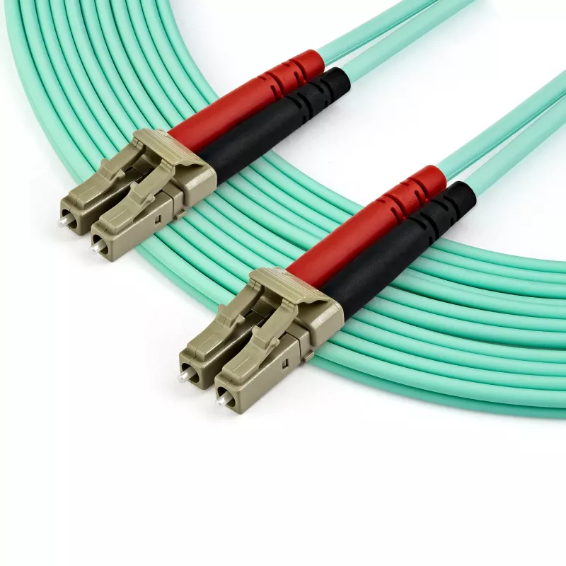 StarTech.com 7 m (22 ft) LC/UPC zu LC/UPC OM3 Multimode-Glasfaserkabel, Vollduplex 50/125 µm Zipcord-Faserkabel, 100G, geringe Einfügedämpfung, LSZH Glasfaser-Jumperkabel