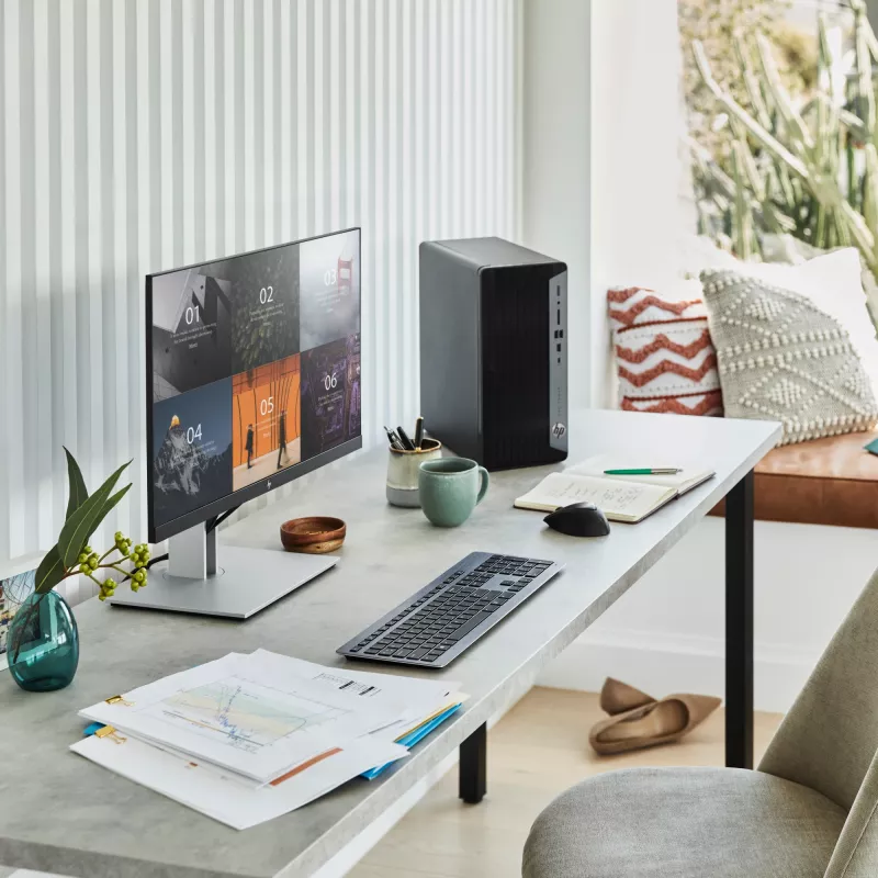 HP Pro Tower 400 G9 Intel® Core™ i3 i3-14100 8 GB DDR5-SDRAM Windows 11 Pro