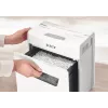 Leitz IQ Protect Premium Aktenvernichter 6X P4, 4 x 40 mm, 10 L, 100 Blatt, 55 dB, Touch, 6 Blatt