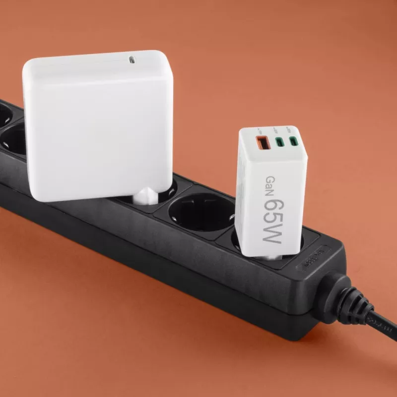 Hama 00125142 mobiles Gerät Ladegerät Universal Weiß AC Schnellladung Innenbereich