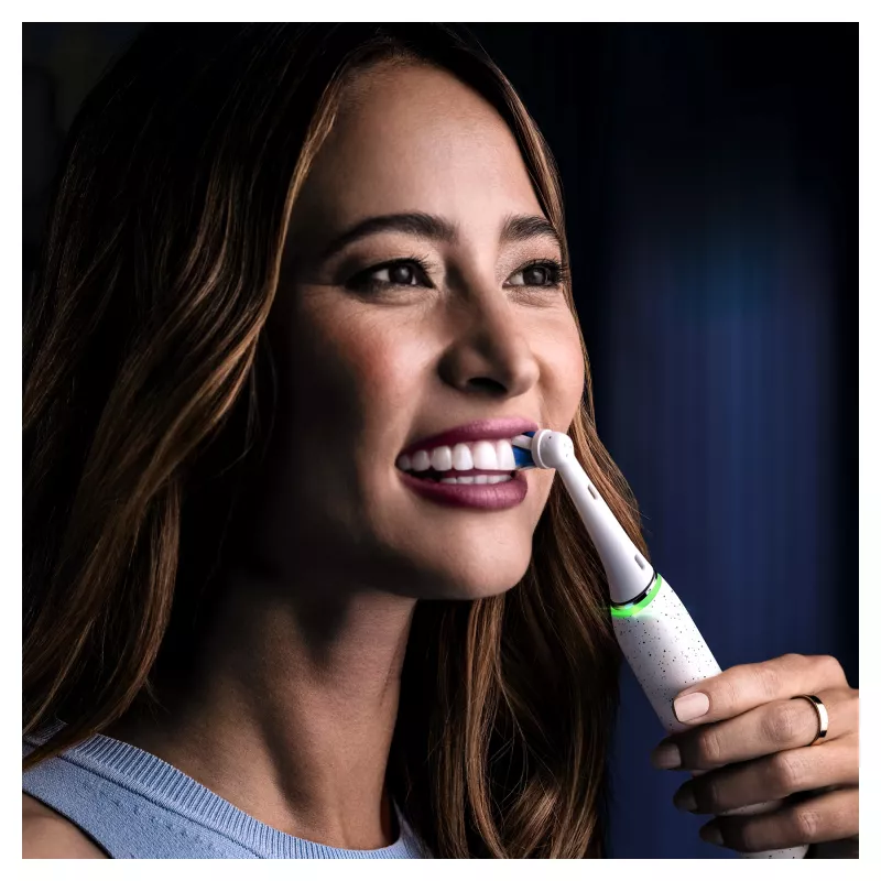 Oral-B iO Series 10 Zahnbürste für Erwachsene rotierend-oszillierend Weiß