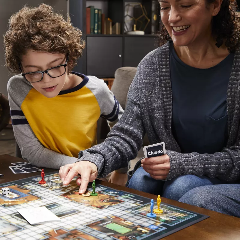 Brettspiel Hasbro Gaming Cluedo Detective 8+ 45 min
