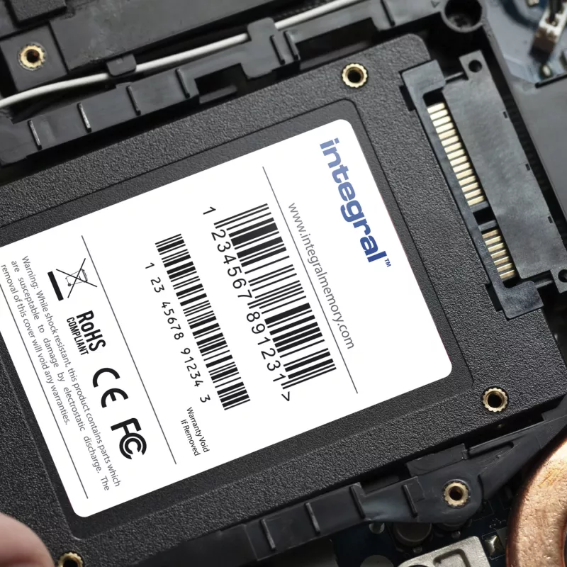 Integral 240 GB SSD 2,5″ SATA 3 R-450 MB/s W-400 MB/s TBW 75 V SERIE 2