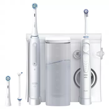 Oral-B iO4 & OxyJet Mundpflegecenter, weiß