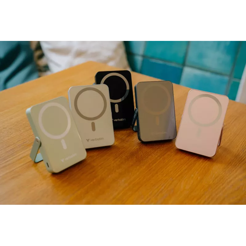 Verbatim Charge 'n' Go Magnetische kabellose Powerbank mit Ständer – 10000 mAh Grün