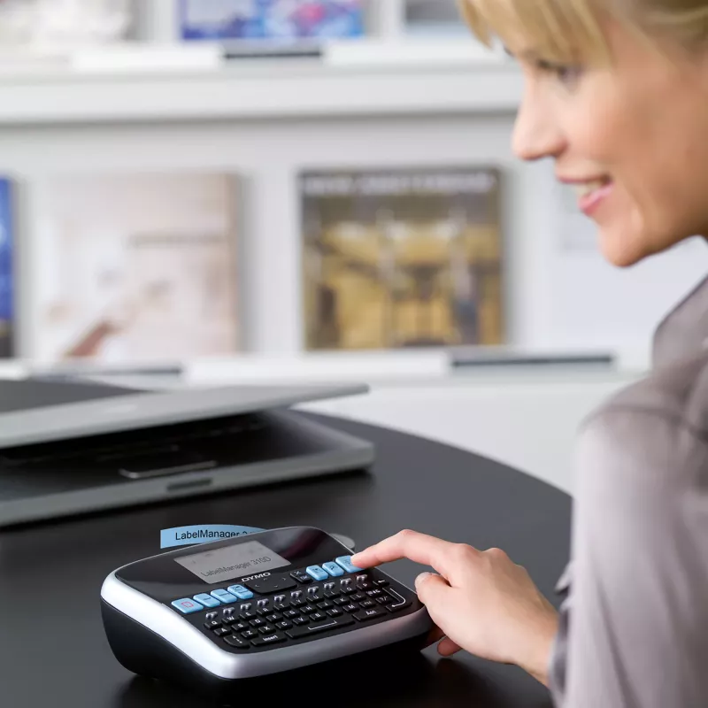DYMO LabelManager ™ 210D QWERTZ Kitcase