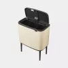 Brabantia Bo Touch Bin 33 L 3 Körbe Beige Breite 540 mm Tiefe 312 mm Höhe 680 mm