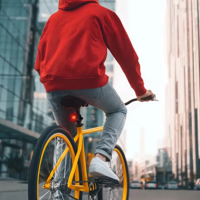 Hama 00185838 LED Fahrradbeleuchtungsset, Vorder- und Rücklicht, Batterien, StVZO