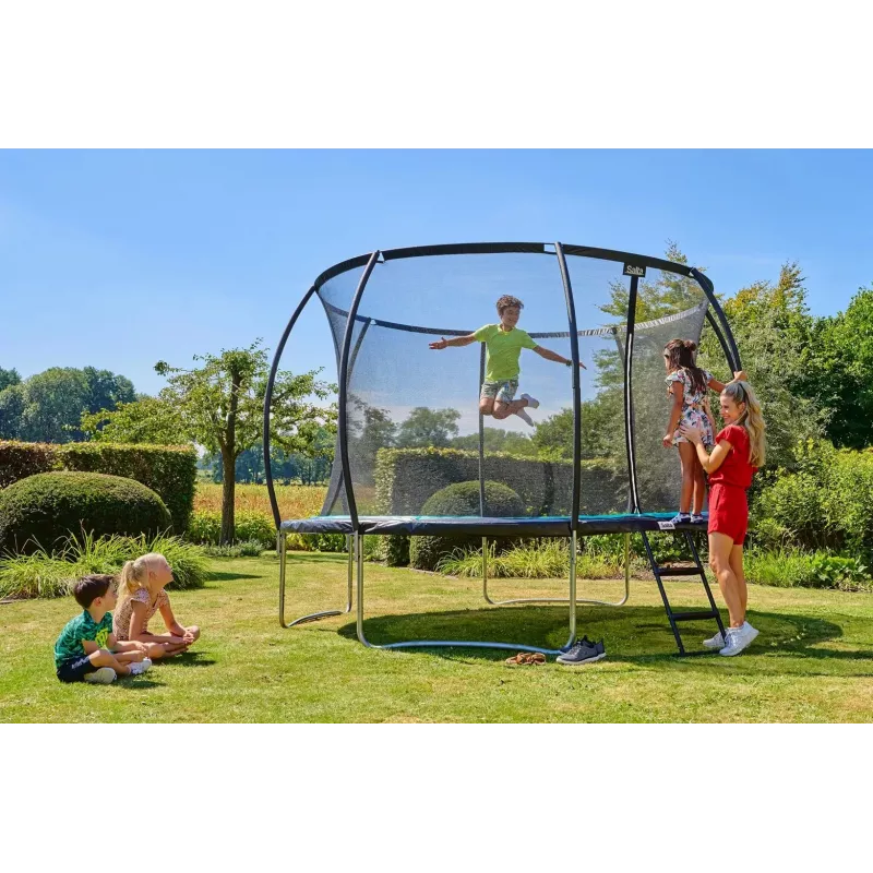 Outdoor-Trampolin Salta Cosmos 427 cm — Modell 5263A, schwarz, rund mit Sicherheitsnetz