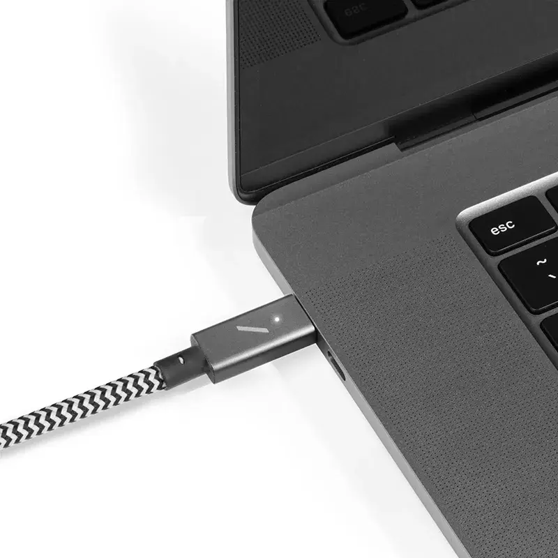 Native Union Belt Cable Pro USB-C auf USB-C, 2,4 m, LED-Anzeige, Rose