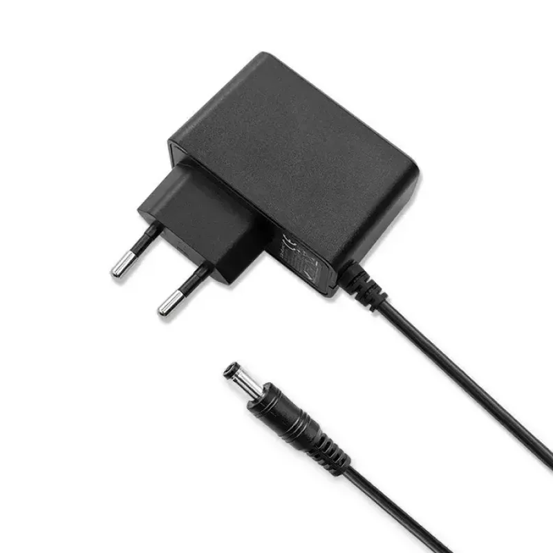 Netzteilstecker QOLTEC 52412 — 9W (9V 1A) externes Netzteil für tragbare Geräte