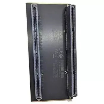 NVLink Bridge Board 2-Way Passive für Hopper H200 NVL GPUs — NVIDIA