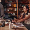 Poly Voyager Focus 2 Microsoft Teams-zertifiziertes USB-A-Headset