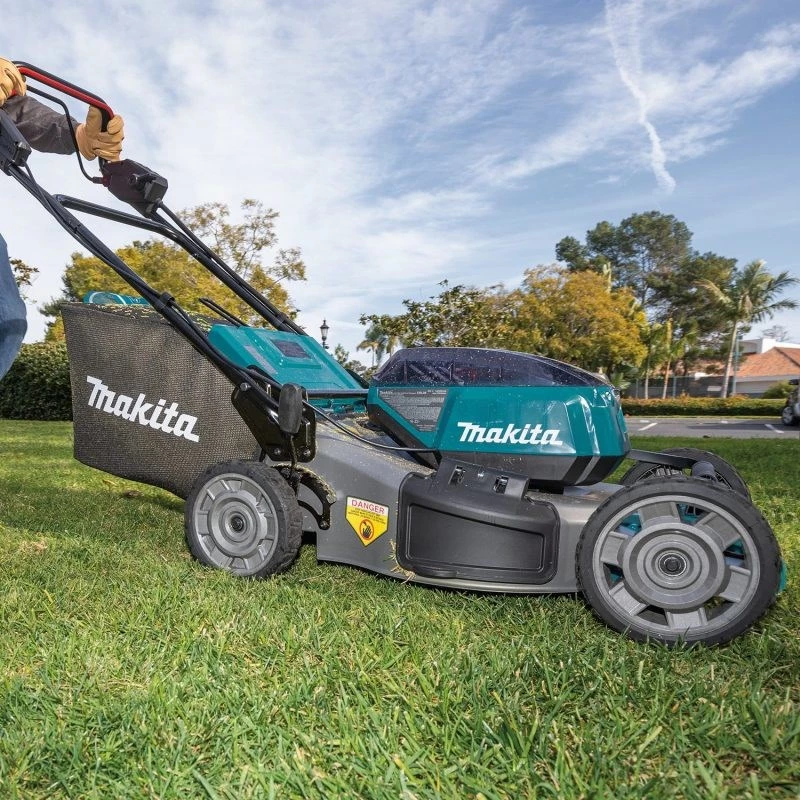 Makita DLM532PT4 Rasenmäher Handrasenmäher batteriebetrieben Schwarz, Blau