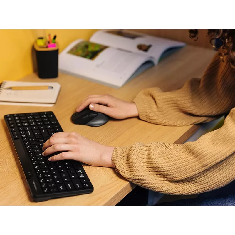 A4Tech Fstyler FBK27C AS 2,4GHz+BT Silent-Tastatur, schwarz