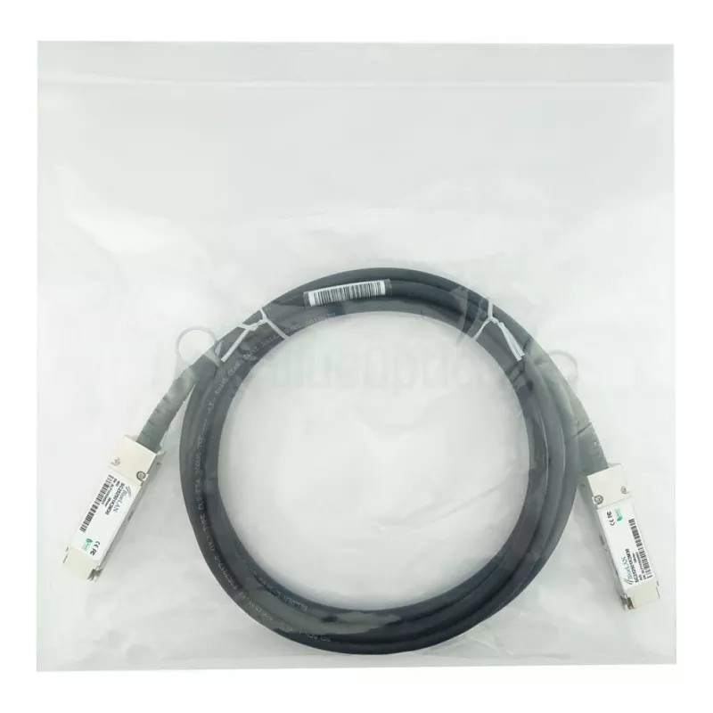 BlueOptics Networks 10313 kompatibles BlueLAN DAC QSFP+ 40GBASE-CR4 passives Direct Attach Kabel, 3m (10313-BL)