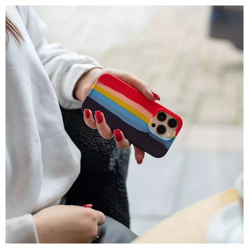 Evelatus Apple iPhone 14 Pro Silikonhülle Mehrfarbig Regenbogen
