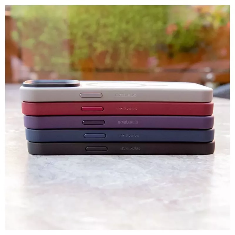 Evelatus Apple iPhone 15 Plus Hybrid Case mit MagSafe PC+TPU Schwarz
