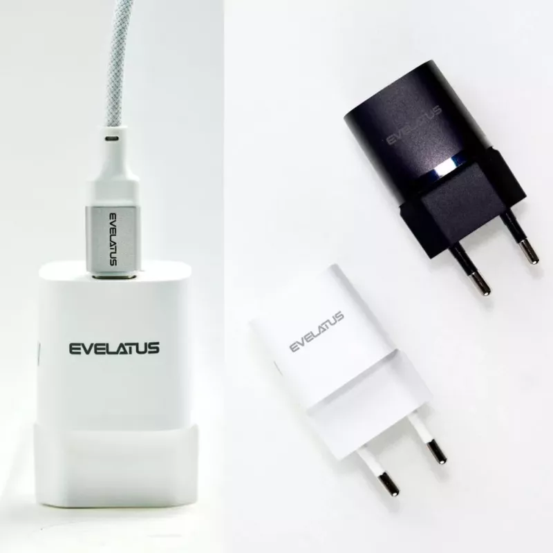 Evelatus USB-A und USB-C 30W Max EU-Ladegerät Weiß
