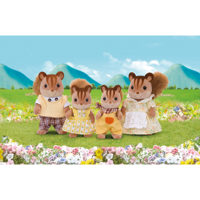 Epoch Sylvanian Families Walnuss-Eichhörnchen-Familie Figurenset