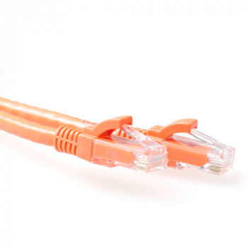 ACT Orange 1,5 m U/UTP CAT6A Snagless Patchkabel mit RJ45-Steckern IB2151
