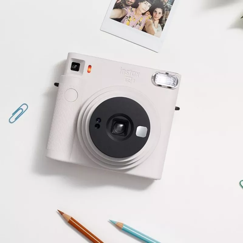 Fujifilm Instax Square SQ1 62 x 62 mm Weiß