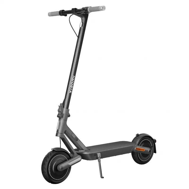 Klassischer Roller Xiaomi E-Scooter 4 Ultra 20 km/h 12000 Ah