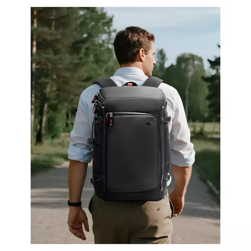 Inateck BPX31 Notebook-Rucksack 40L Schwarz