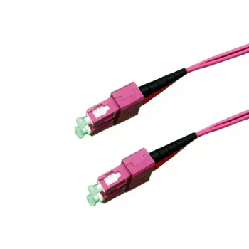 GRAFENTHAL Glasfaserkabel OM4 LC zu LC Duplex 1m Aqua