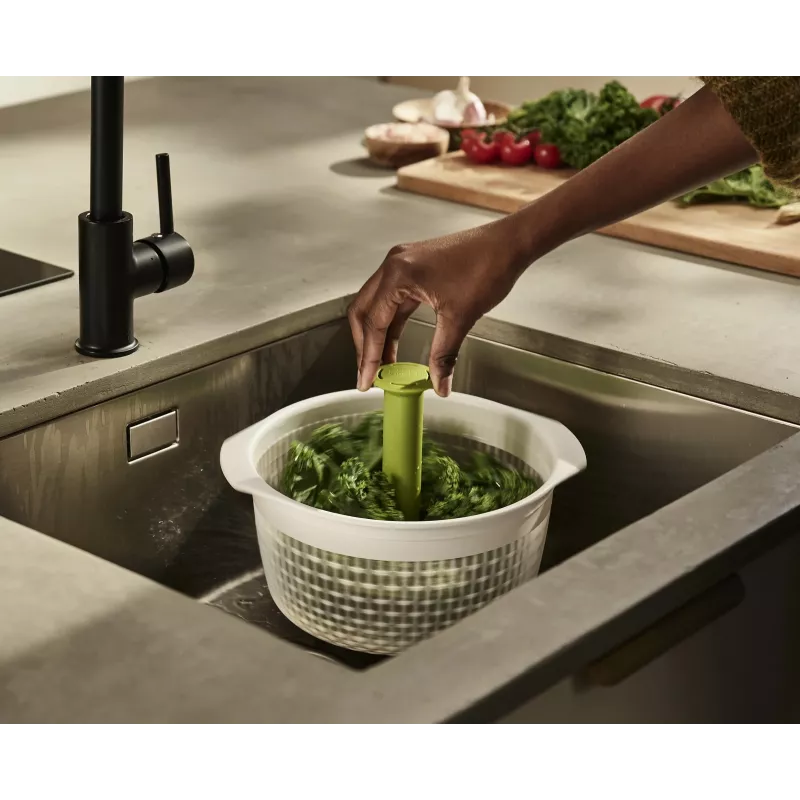 Joseph Joseph Spindola Green In-Sink Salad Spinning Colander
