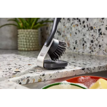Joseph Joseph SinkTech Spülbürste mit Ständer aus Stahl – Grau/Silber